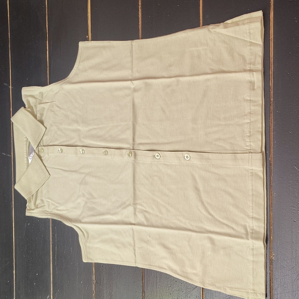 Sleeveless Pastel Green Button-Up  Top WOMEN'S ***VINTAGE*** COLLARED TOP